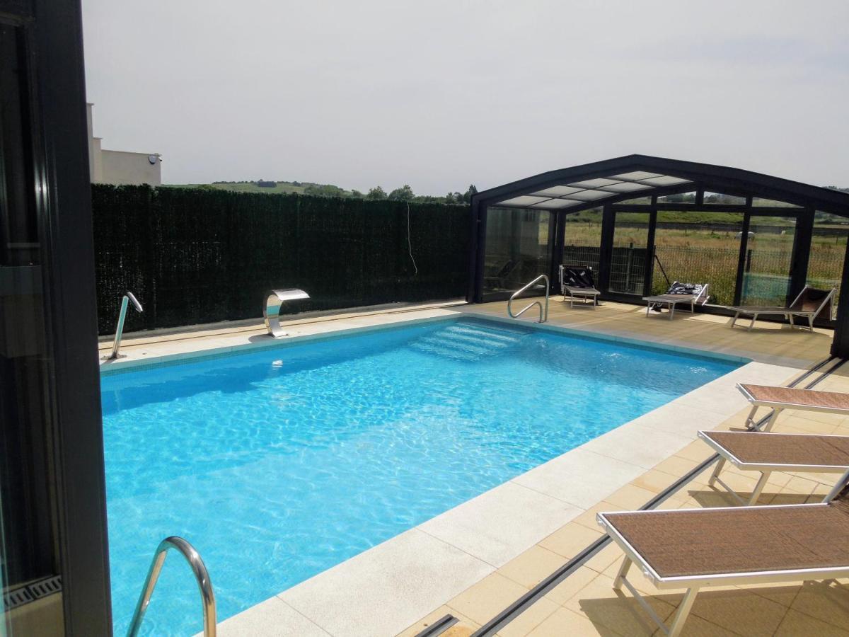 Apartamentos Playa De Covachos Soto de la Marina Kültér fotó