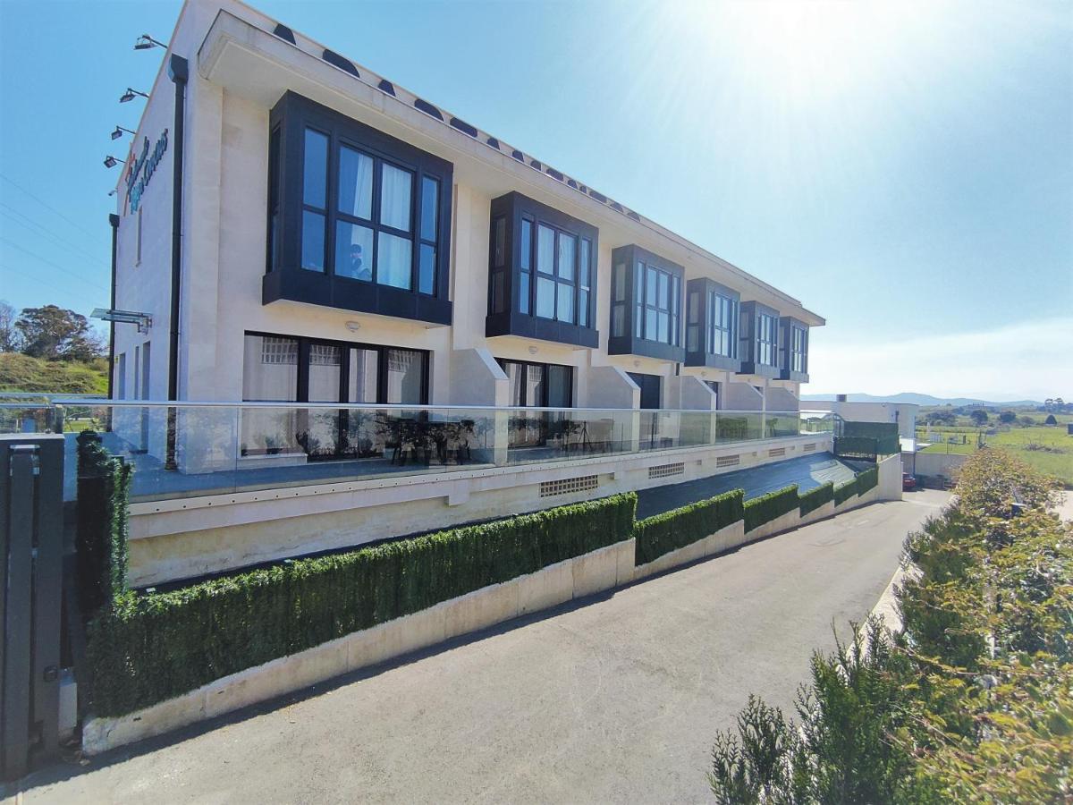 Apartamentos Playa De Covachos Soto de la Marina Kültér fotó