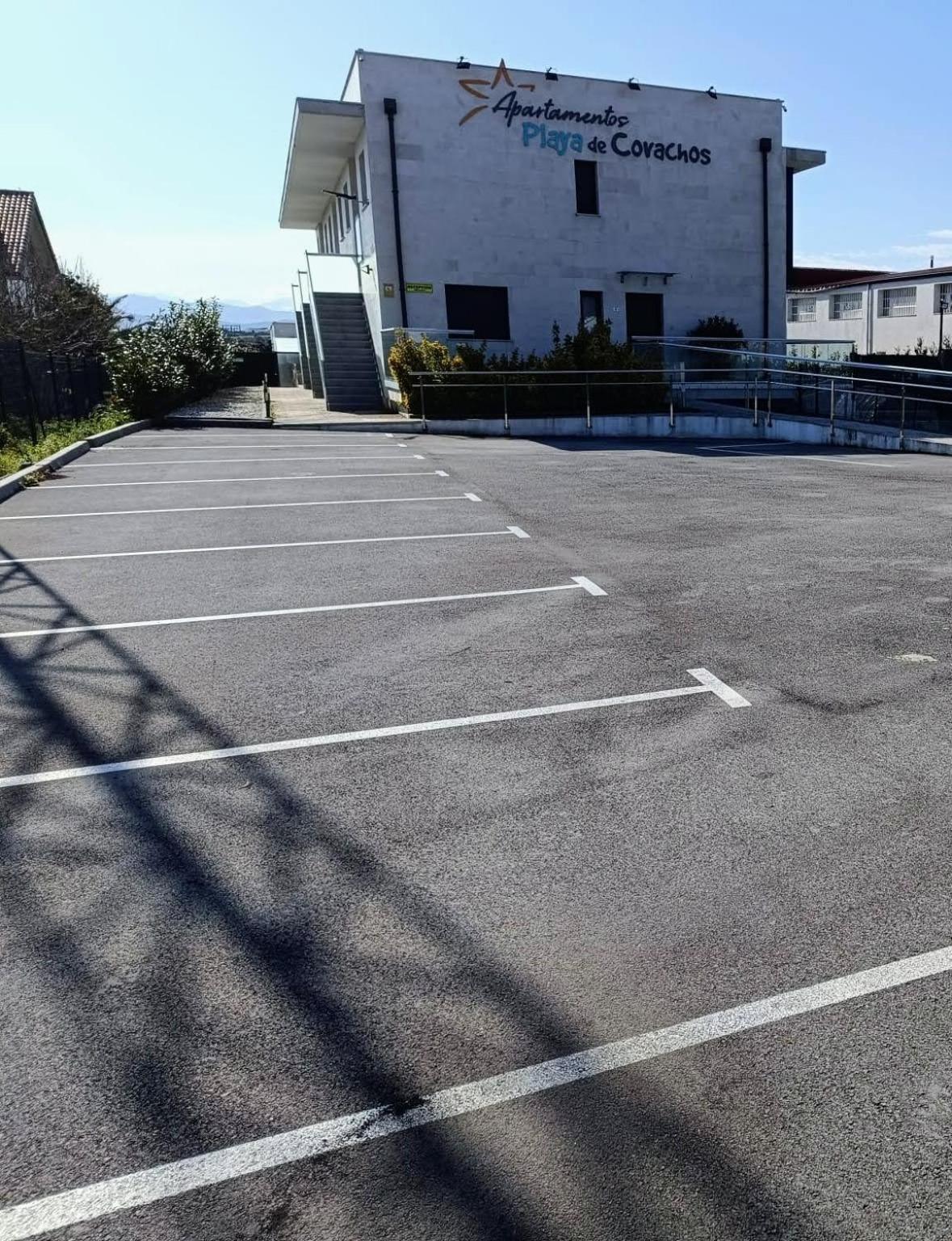 Apartamentos Playa De Covachos Soto de la Marina Kültér fotó